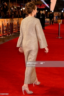 Kristin Scott Thomas feet photo thumbnail