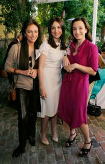 Kristin Scott Thomas feet photo thumbnail