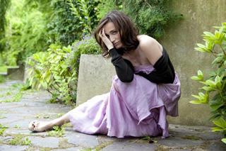 Kristin Scott Thomas feet photo thumbnail
