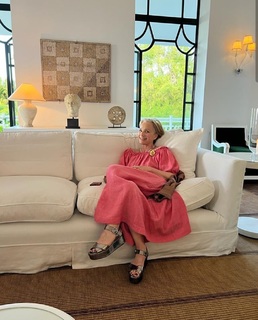 Kristin Scott Thomas feet photo thumbnail