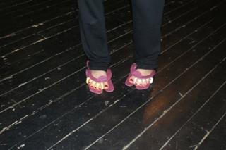 Kristina Asmus feet photo thumbnail