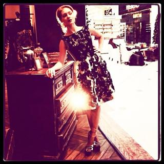 Kristina Asmus feet photo thumbnail