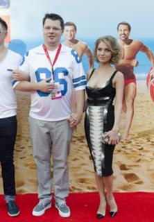 Kristina Asmus feet photo thumbnail