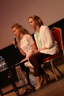 Kristina Asmus feet photo thumbnail