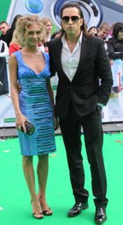 Kristina Asmus feet photo thumbnail