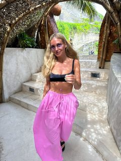 Kristina Asmus feet photo 13