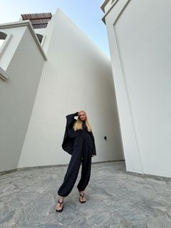 Kristina Asmus feet photo 3