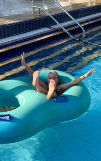 Kristina Asmus feet photo 4