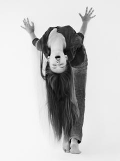 Kristina Romanova feet photo 3