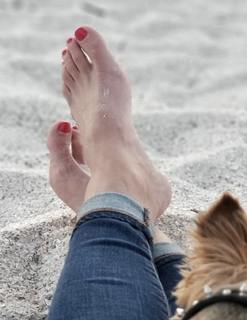 Kristine Dunn feet photo 2