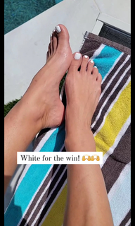 Kristine Dunn feet photo 10