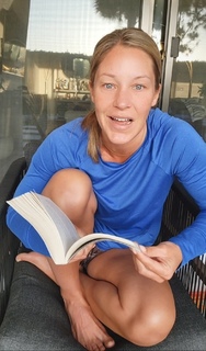 Kristine Dunn feet photo 19