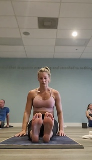 Kristine Dunn feet photo 10
