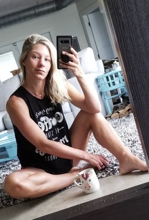 Kristine Dunn feet photo 19