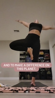 Kristine Dunn feet photo 10