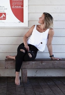 Kristine Dunn feet photo 19