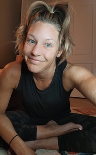 Kristine Dunn feet photo 16