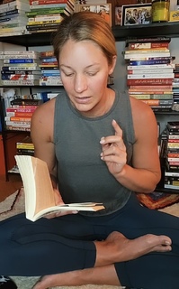 Kristine Dunn feet photo 7