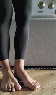 Kristine Dunn feet photo 20