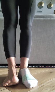 Kristine Dunn feet photo 14