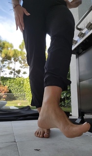 Kristine Dunn feet photo 15