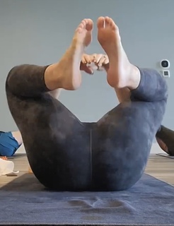 Kristine Dunn feet photo 14