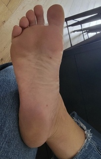 Kristine Dunn feet photo 8