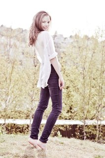 Kristine Froseth feet photo thumbnail