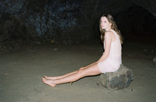 Kristine Froseth feet photo thumbnail