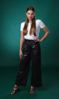 Kristine Froseth feet photo thumbnail