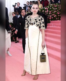 Kristine Froseth feet photo thumbnail