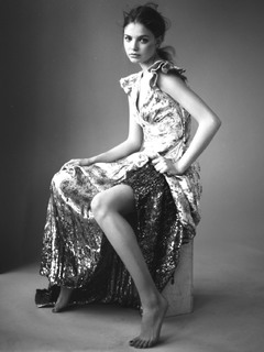 Kristine Froseth feet photo thumbnail