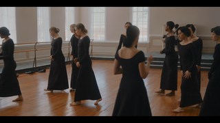 Kristine Froseth feet photo thumbnail