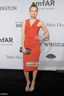 Kristine Froseth feet photo thumbnail