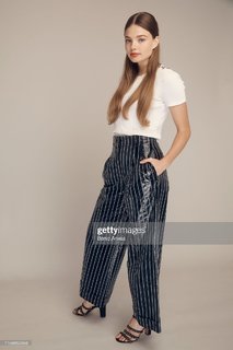 Kristine Froseth feet photo thumbnail