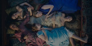 Kristine Froseth feet photo thumbnail