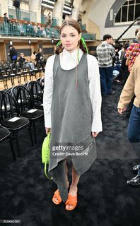 Kristine Froseth feet photo thumbnail