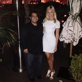 Kristine Leahy feet photo thumbnail