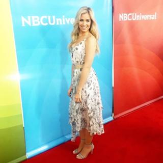 Kristine Leahy feet photo thumbnail