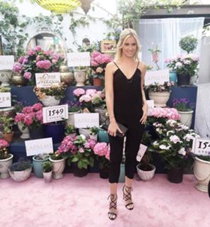 Kristine Leahy feet photo thumbnail