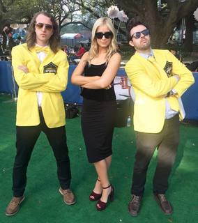 Kristine Leahy feet photo thumbnail