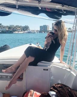 Kristine Leahy feet photo thumbnail
