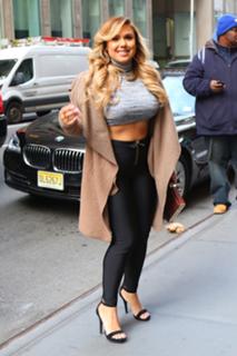 Kristinia DeBarge feet photo 12