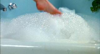 Kristy Swanson feet photo thumbnail