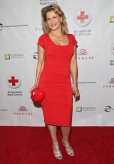 Kristy Swanson feet photo thumbnail