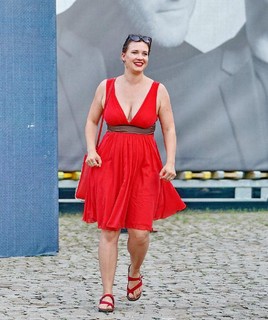 Kristýna Leichtová feet photo 3