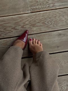 Kristýna Tresnáková feet photo 3