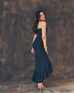 Krithi Shetty feet photo 19