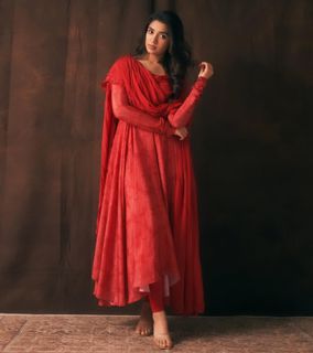 Krithi Shetty feet photo 14