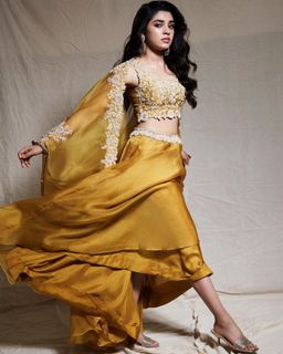 Krithi Shetty feet photo 8